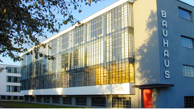 2026-09-03_Bauhaus-Manifest Design_ohne_Titel.png